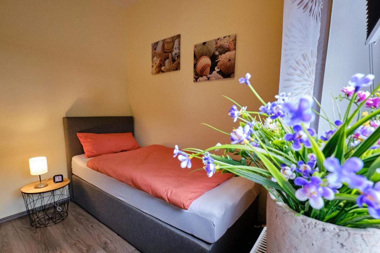 Ferienwohnung Mitten Im Pott Bottrop Ngoại thất bức ảnh